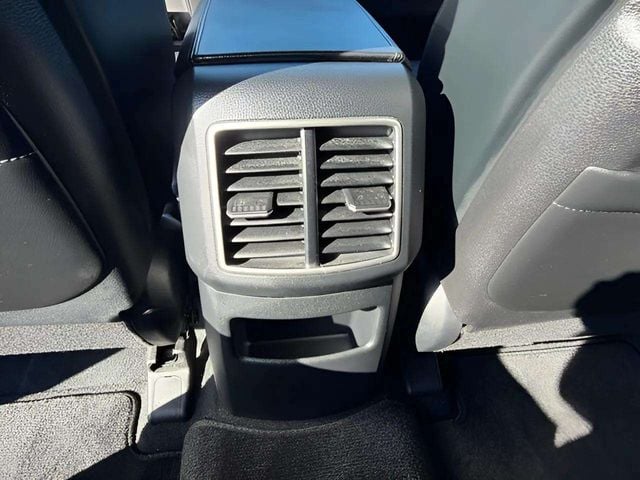 Pre-Owned 2023 Kia Sportage X-Line - photo - 7