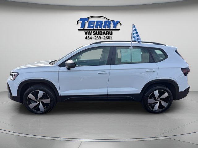 Pre-Owned 2025 Volkswagen Taos 1.5T S - photo - 1
