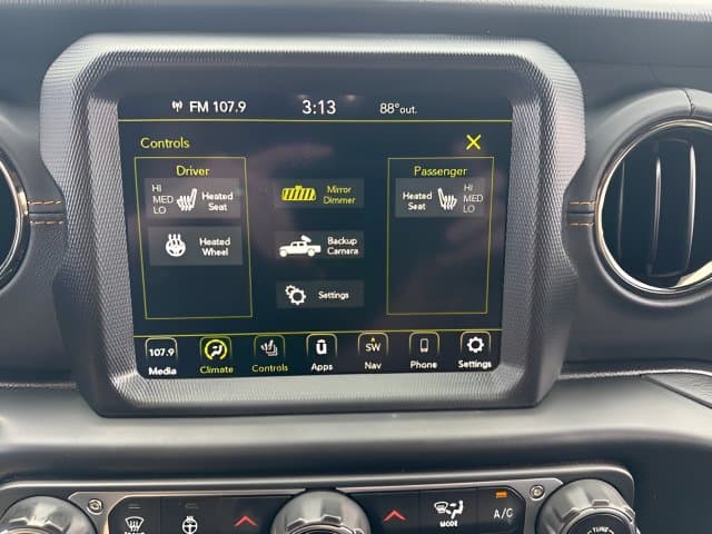 Pre-Owned 2022 Jeep Gladiator High Altitude - photo - 17