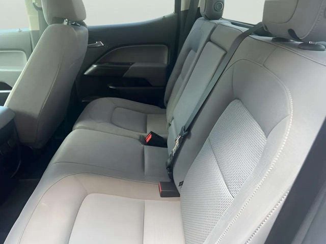 Pre-Owned 2018 Chevrolet Colorado LT - photo - 13
