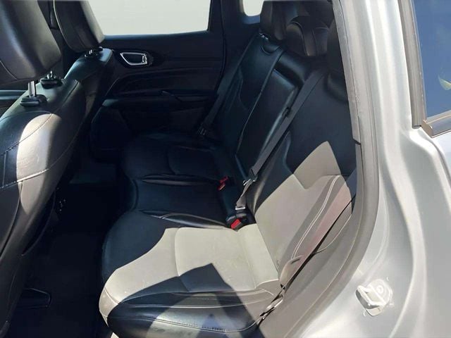 Pre-Owned 2022 Jeep Compass Limited - photo - 14