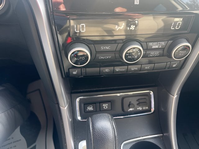 Pre-Owned 2020 Subaru Ascent Limited - photo - 18