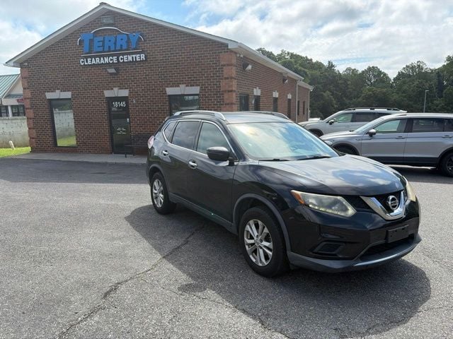 Pre-Owned 2016 Nissan Rogue SV - photo - 0