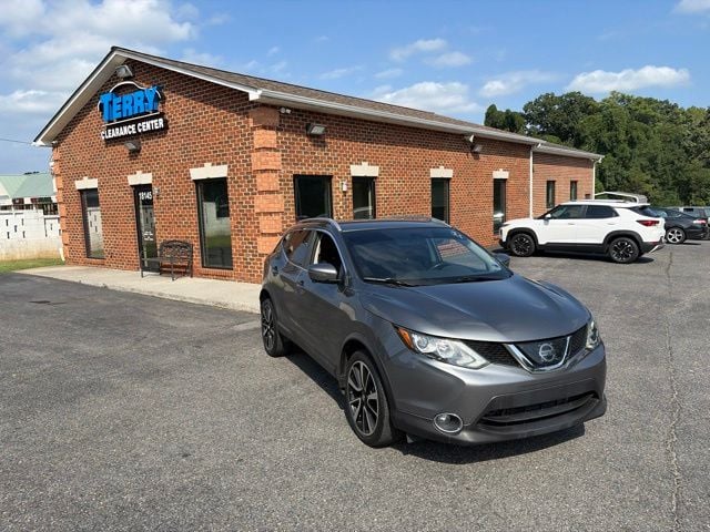 Pre-Owned 2018 Nissan Rogue Sport SL - photo - 0