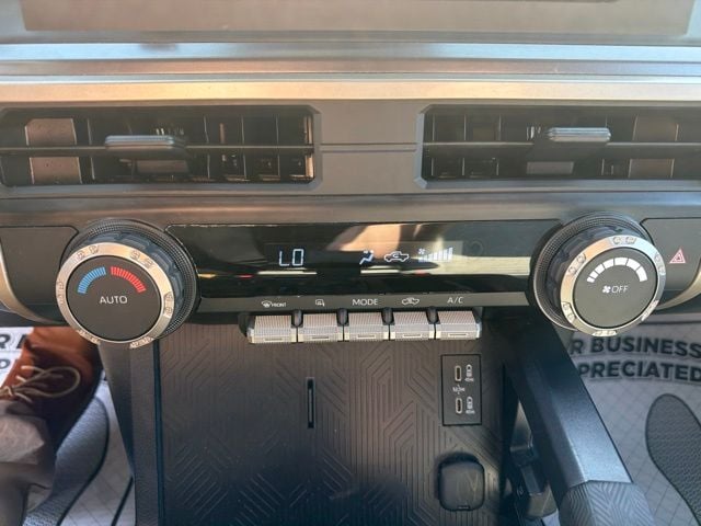Pre-Owned 2026 Toyota Tacoma TRD Off-Road - photo - 18