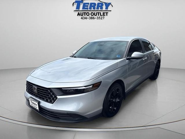 Pre-Owned 2025 Honda Accord LX - photo - 3