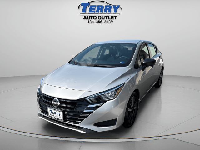Pre-Owned 2024 Nissan Versa 1.6 S - photo - 3