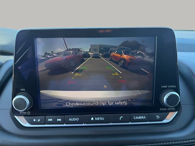 Pre-Owned 2024 Nissan Rogue S - photo - 17