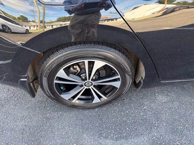 Pre-Owned 2020 Nissan Sentra SV - photo - 20