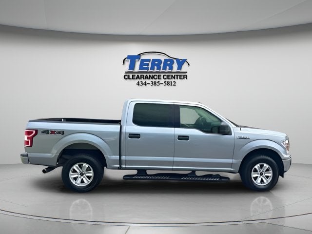 Pre-Owned 2020 Ford F-150 XLT - photo - 0