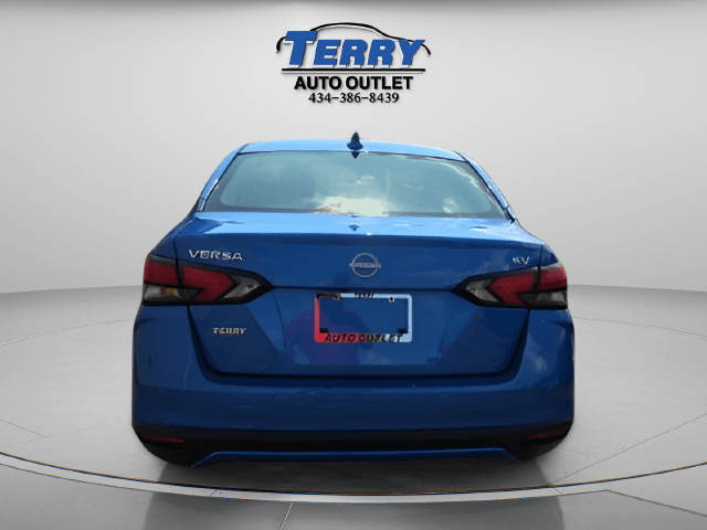 Pre-Owned 2024 Nissan Versa 1.6 SV - photo - 6