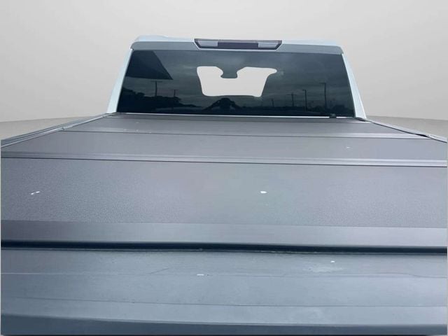 Pre-Owned 2022 Chevrolet Silverado 1500 WT - photo - 12