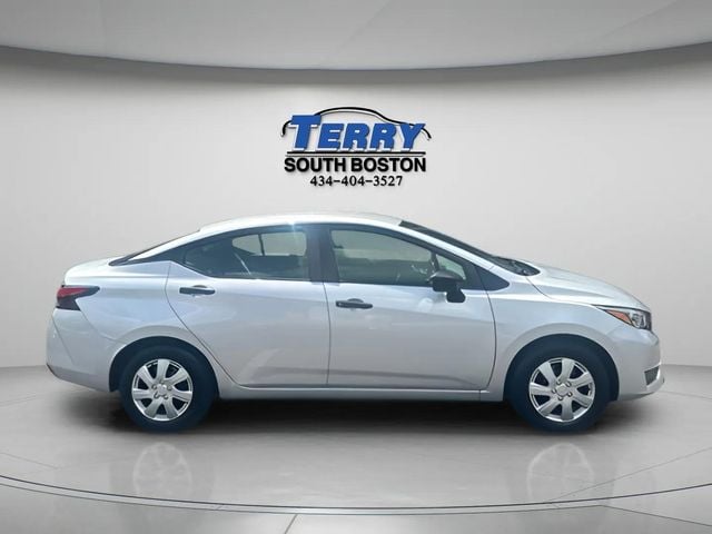 Pre-Owned 2025 Nissan Versa 1.6 S - photo - 0