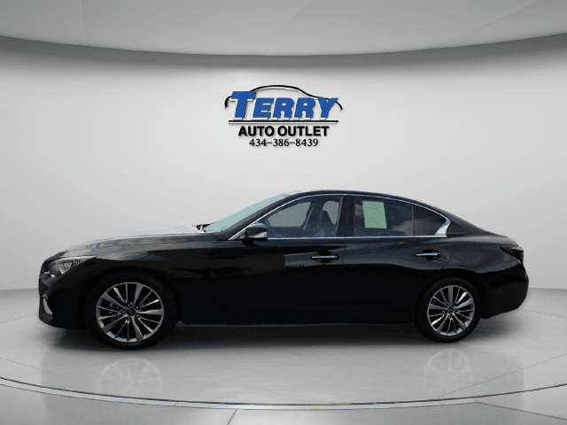 Pre-Owned 2023 INFINITI Q50 LUXE - photo - 4