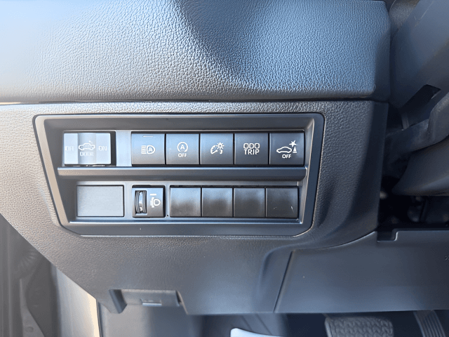 Pre-Owned 2026 Toyota Tundra Limited - photo - 14
