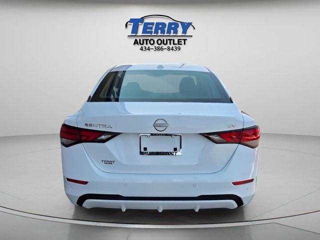 Pre-Owned 2024 Nissan Sentra SV - photo - 3
