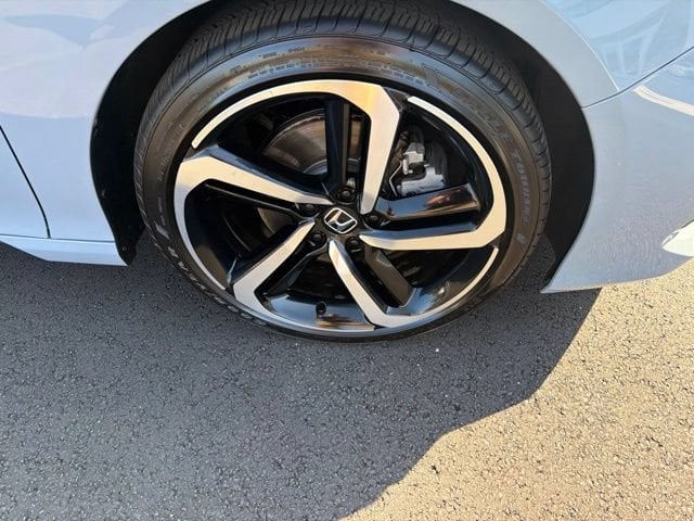 Pre-Owned 2022 Honda Accord Hybrid Sport - photo - 22