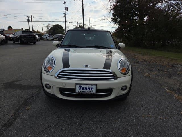 Pre-Owned 2015 MINI Cooper Base - photo - 0
