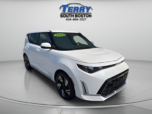 Pre-Owned 2023 Kia Soul GT-Line - photo - 1