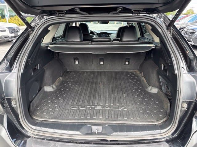 Pre-Owned 2025 Subaru Outback Limited - photo - 11