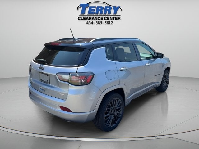 Pre-Owned 2022 Jeep Compass Limited - photo - 4
