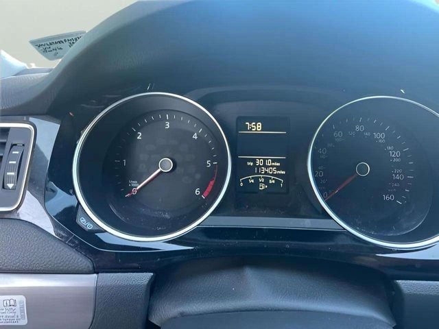 Pre-Owned 2015 Volkswagen Jetta 2.0L TDI SE - photo - 6