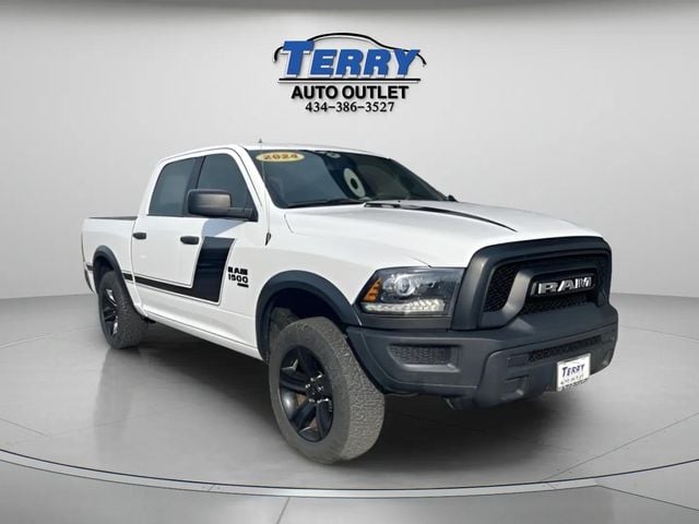 Pre-Owned 2024 Ram 1500 Classic Warlock - photo - 1