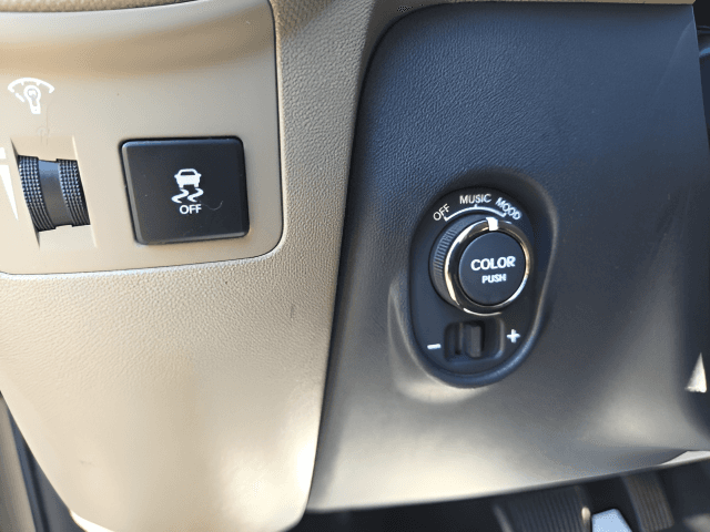 Pre-Owned 2011 Kia Soul Exclaim - photo - 9