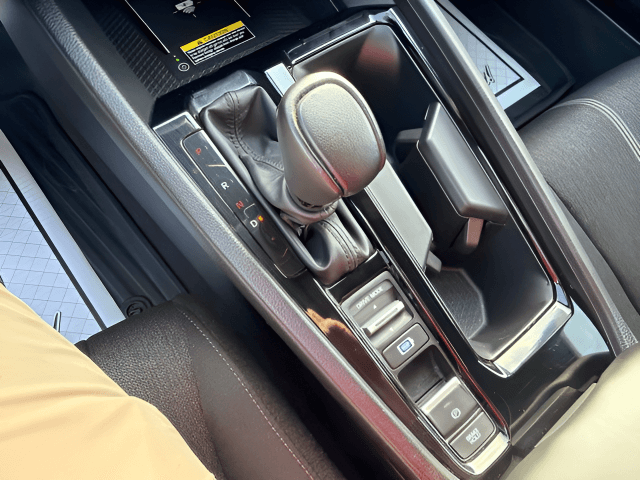 Pre-Owned 2025 Honda Accord Hybrid Sport - photo - 19