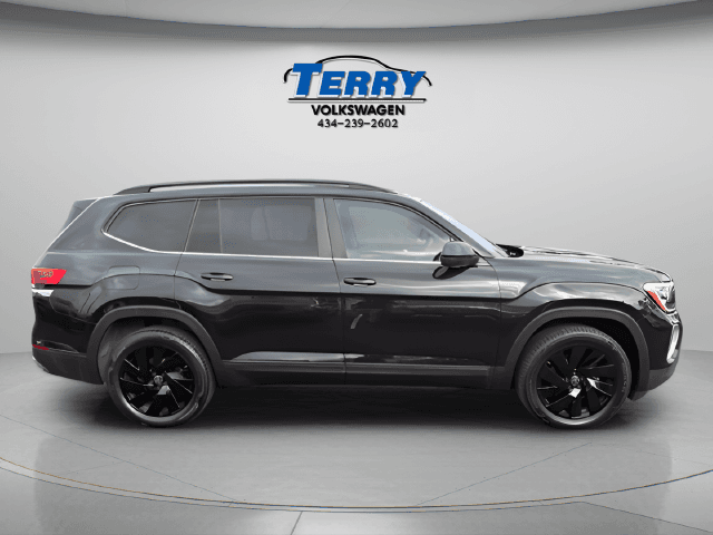 Pre-Owned 2024 Volkswagen Atlas 2.0T SE w/Technology - photo - 0