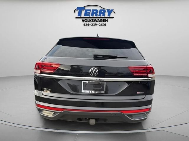 Pre-Owned 2022 Volkswagen Atlas Cross Sport 3.6L V6 SE w/Technology - photo - 1