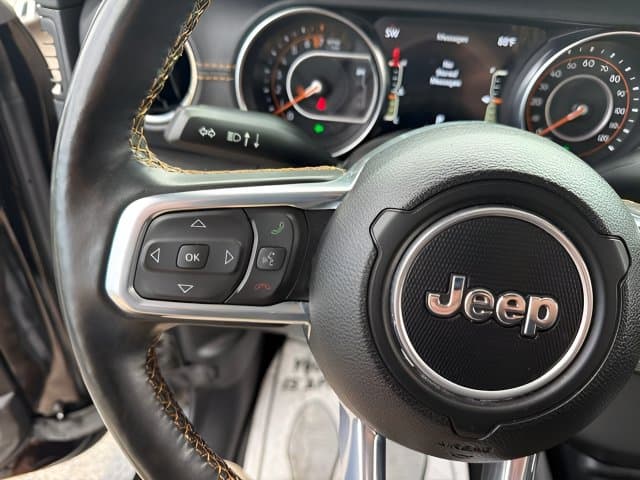 Pre-Owned 2022 Jeep Gladiator High Altitude - photo - 11