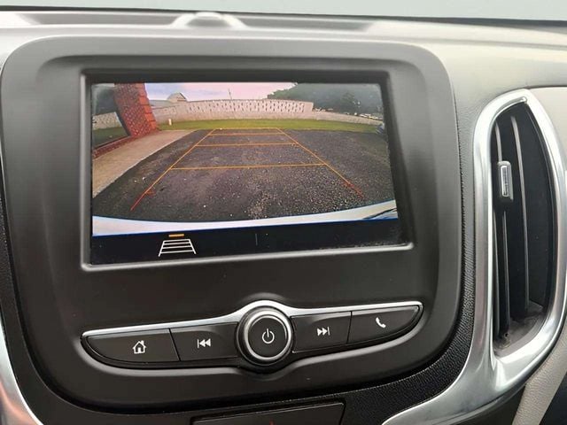 Pre-Owned 2021 Chevrolet Equinox LS - photo - 8