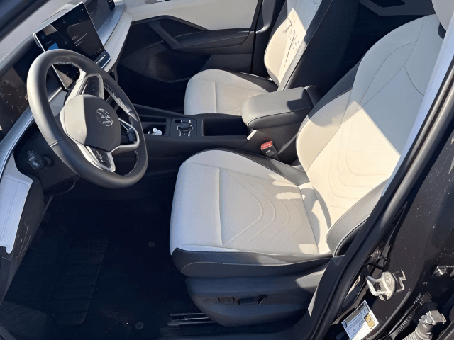 Pre-Owned 2025 Volkswagen Tiguan 2.0T SE - photo - 4