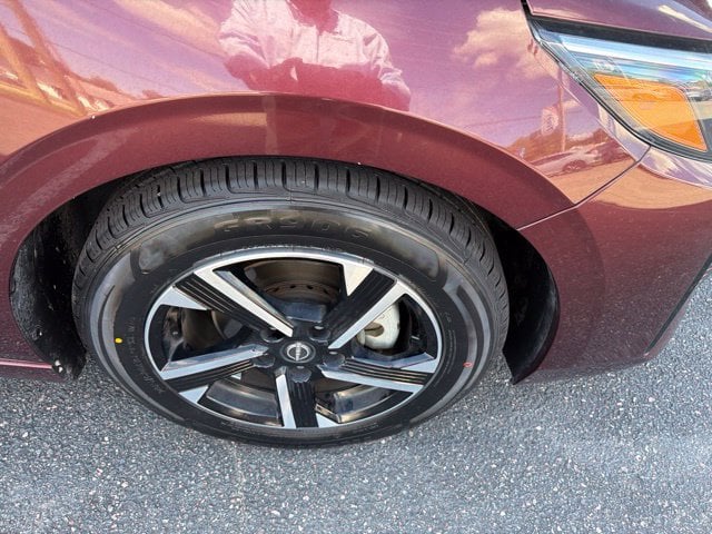 Pre-Owned 2024 Nissan Sentra SV - photo - 18