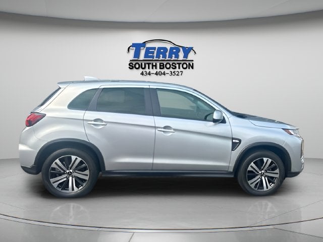 Pre-Owned 2025 Mitsubishi Outlander Sport 2.0 ES - photo - 0