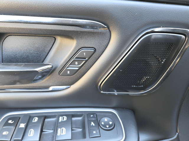 Pre-Owned 2022 Ram 1500 Limited - photo - 14