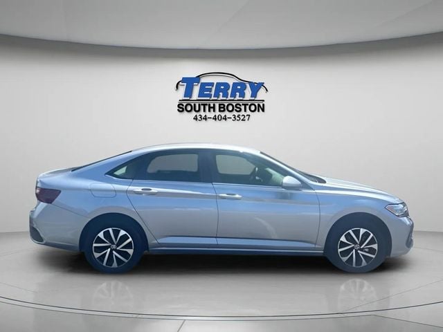 Pre-Owned 2024 Volkswagen Jetta 1.5T S - photo - 0