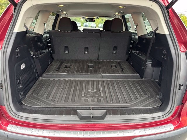 Pre-Owned 2023 Subaru Ascent Premium - photo - 10