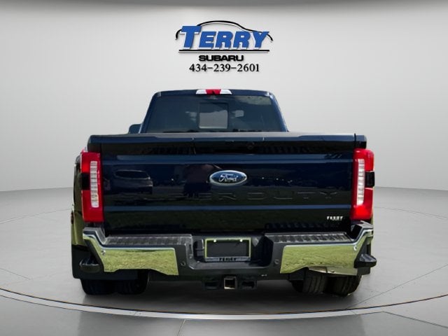 Pre-Owned 2025 Ford F-350SD Lariat - photo - 3