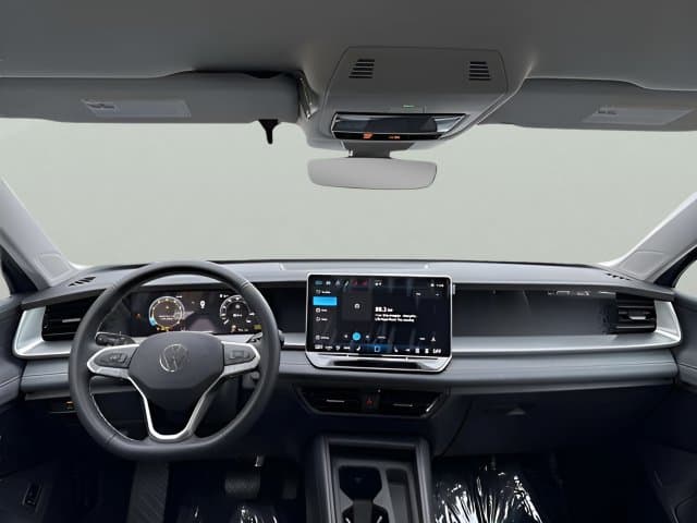 Pre-Owned 2026 Volkswagen Tiguan SE - photo - 3