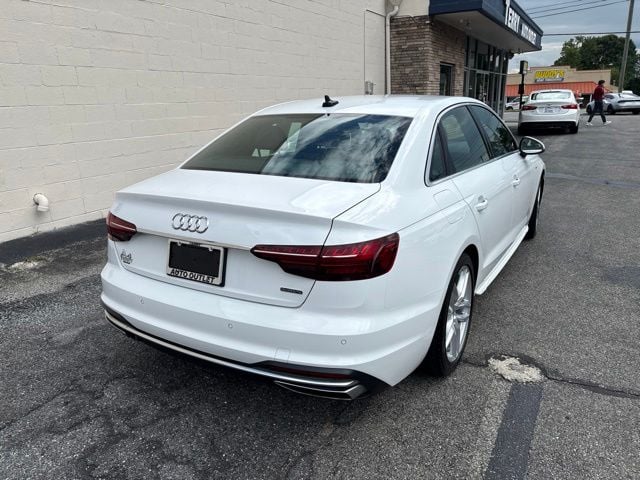 Pre-Owned 2024 Audi A4 45 S line Premium Plus - photo - 5