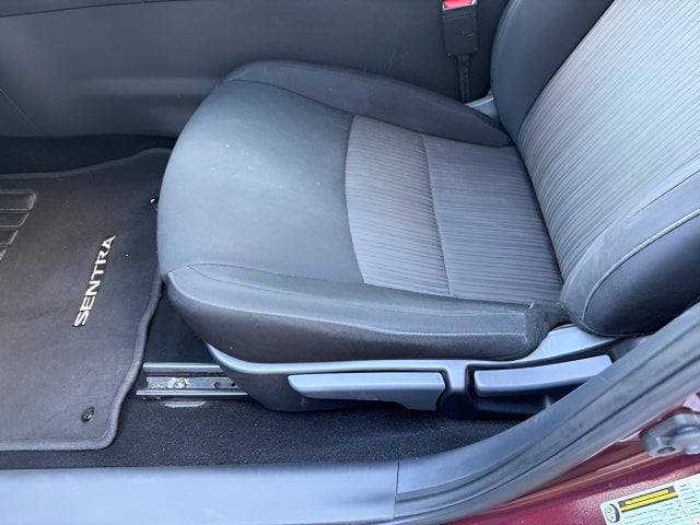 Pre-Owned 2024 Nissan Sentra SV - photo - 6