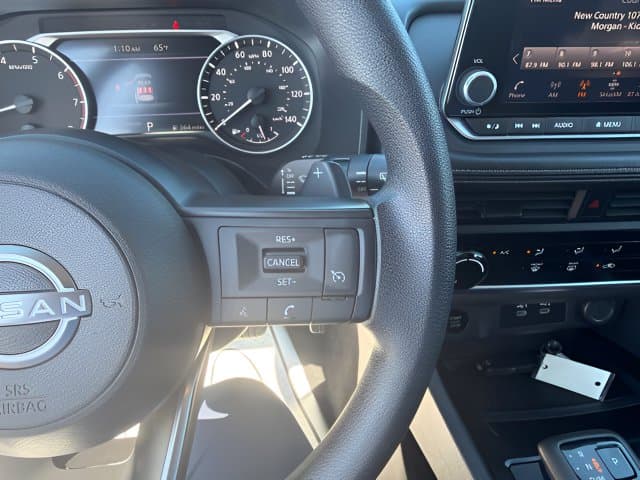 Pre-Owned 2024 Nissan Rogue S - photo - 12