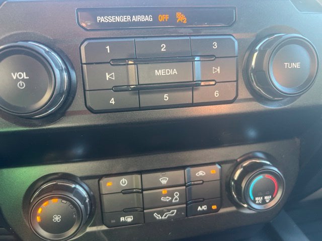 Pre-Owned 2019 Ford F-150 XL - photo - 15