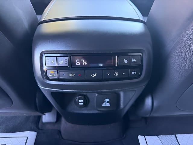 Pre-Owned 2025 Hyundai Palisade Calligraphy - photo - 8