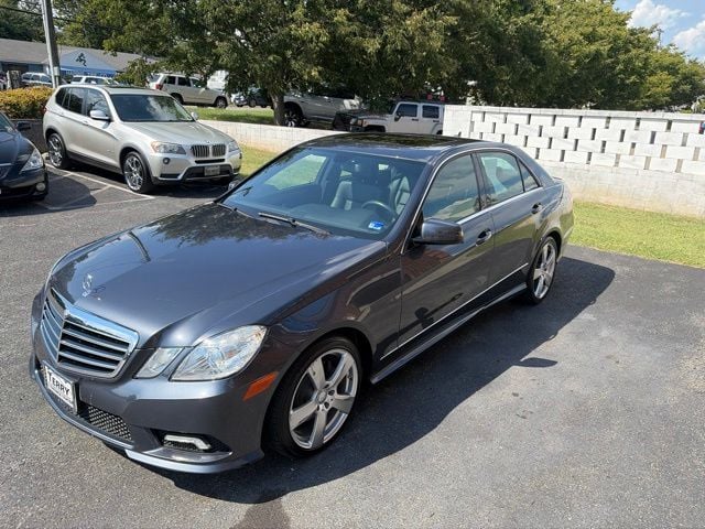 Pre-Owned 2011 Mercedes-Benz E-Class E 350 - photo - 2
