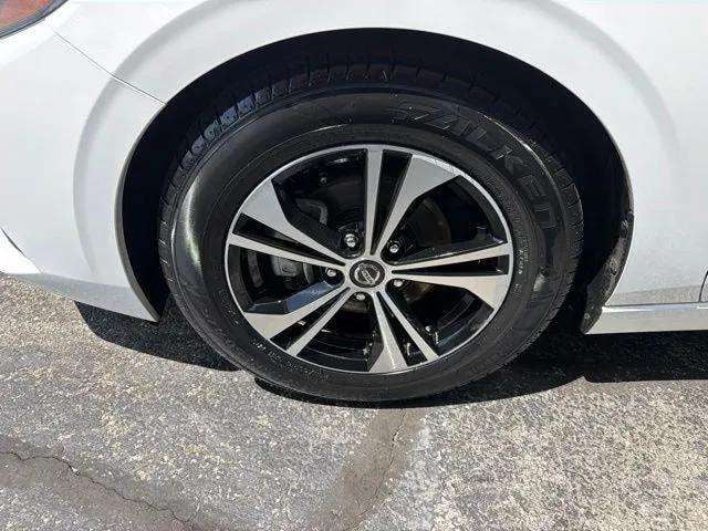 Pre-Owned 2021 Nissan Sentra SV - photo - 10