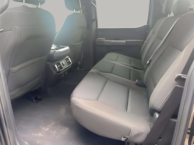 Pre-Owned 2023 Ford F-150 XLT - photo - 11