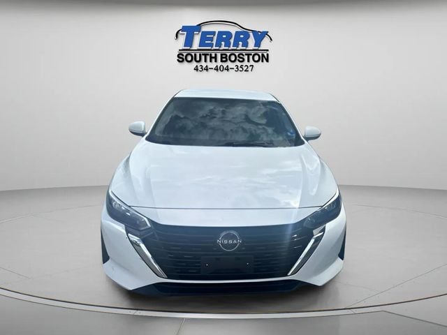 Pre-Owned 2024 Nissan Sentra SV - photo - 1